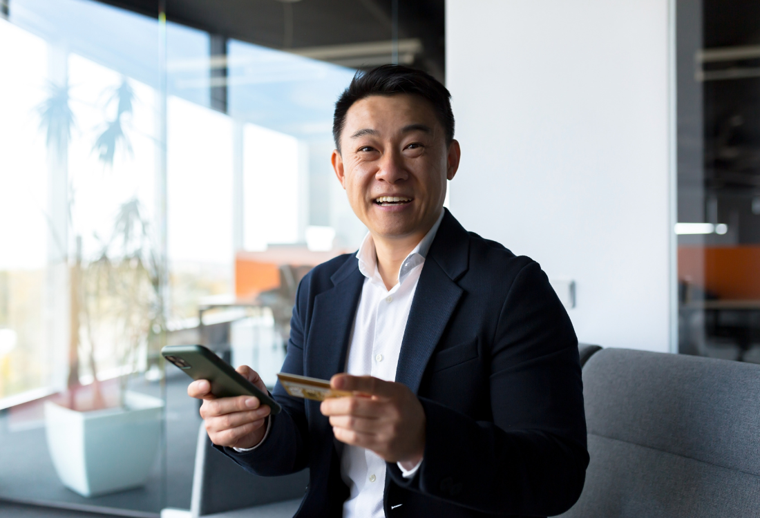 Can You Get A Personal Loan From Licensed Money Lender In Singapore To Pay Off Your Credit Card Debt?